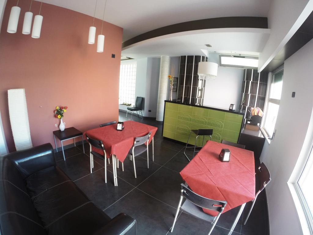 B&B Via Gallipoli Алеціо Екстер'єр фото