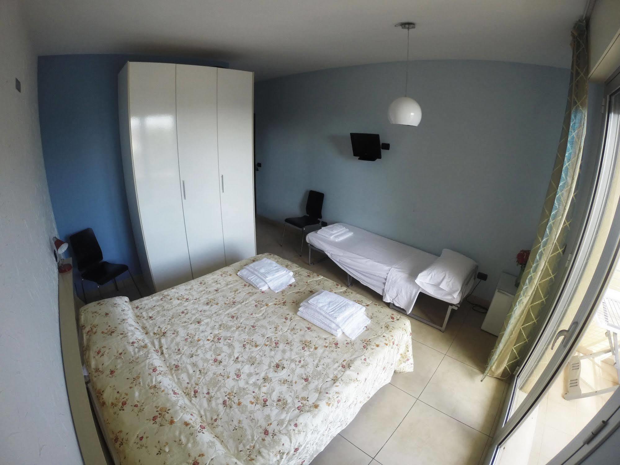 B&B Via Gallipoli Алеціо Екстер'єр фото